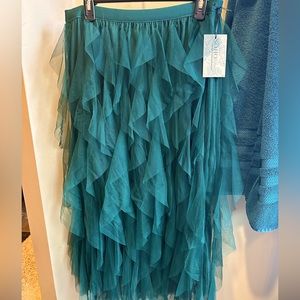 ❤️NWT Soho Apparel Green tiered skirt size XL